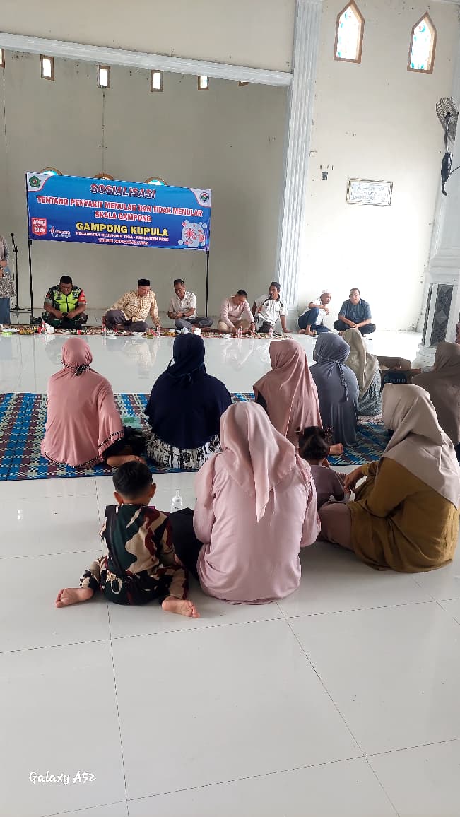 Musyawarah dengan Warga Gampong Kupula didampingi oleh PD dan Babinsa